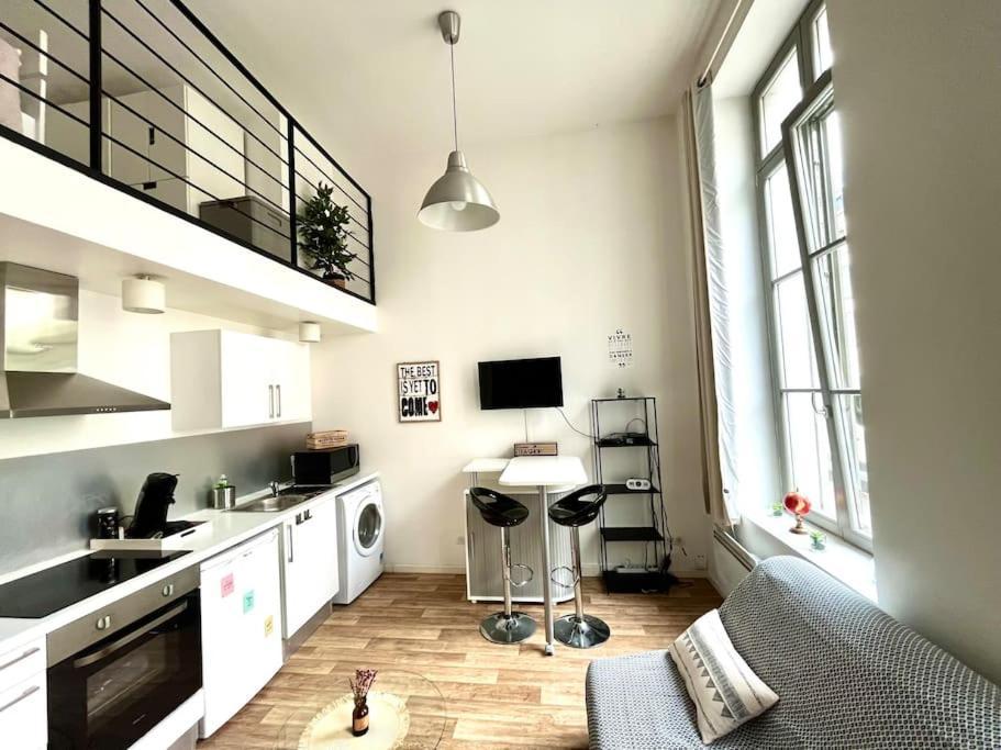 Tres Bel Appartement A 2 Pas Du Theatre Sebastopol Lille Exteriér fotografie